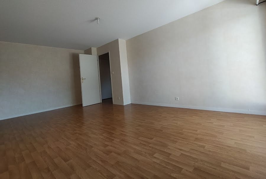 Vente appartement 2 pièces 48 m² à Coueron (44220), 155 600 €