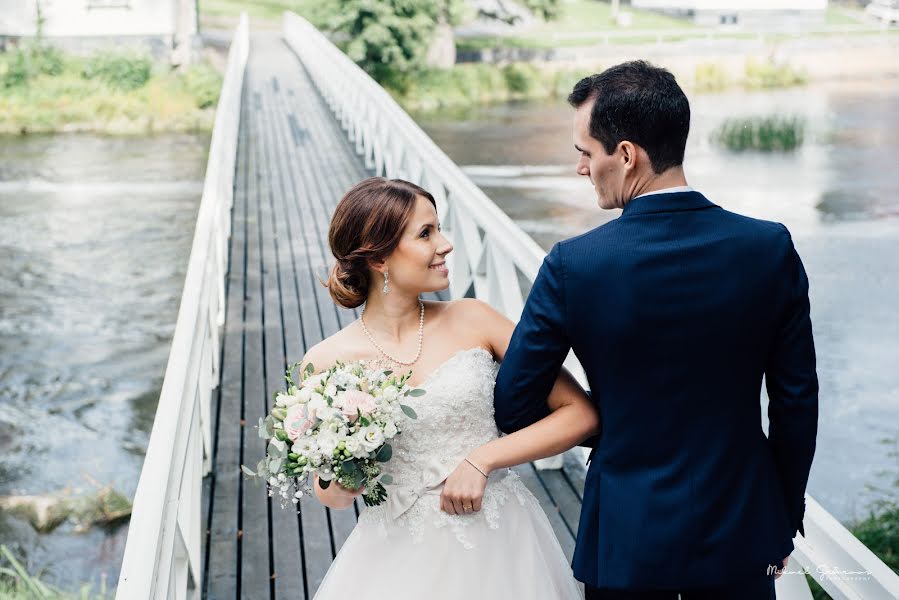 Fotografo di matrimoni Mikael Grönroos (mikaelg). Foto del 14 maggio 2019