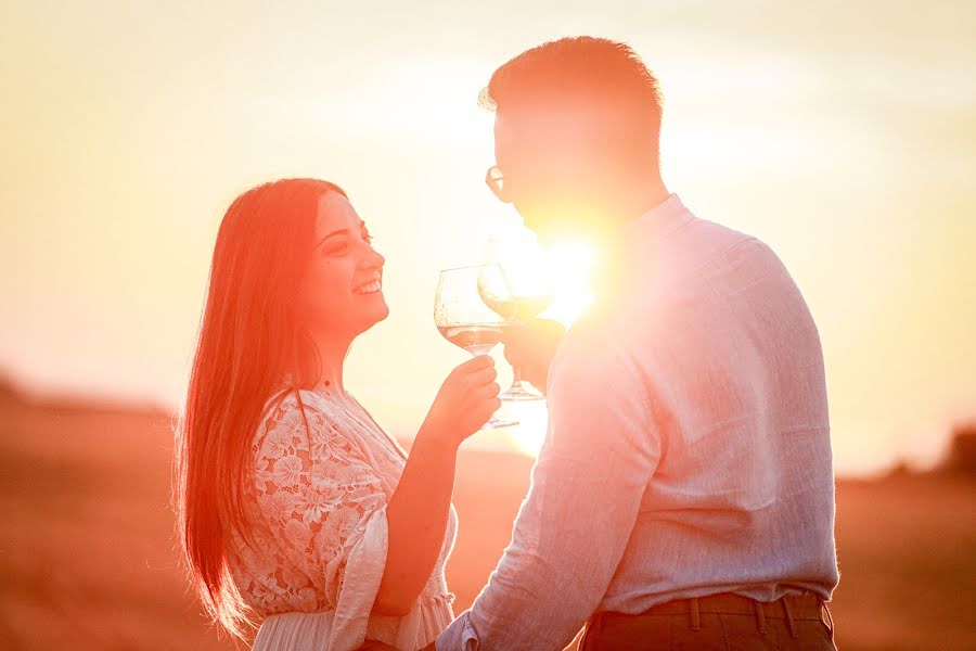 Fotografo di matrimoni Linda Lodeto (vitavisualstudio). Foto del 27 settembre 2021