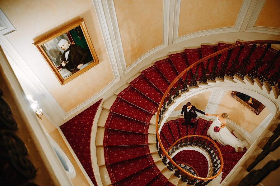 Fotógrafo de casamento Andrey Vasiliskov (dron285). Foto de 9 de fevereiro 2020