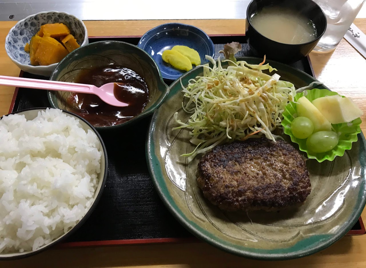 ハンバーグ定食