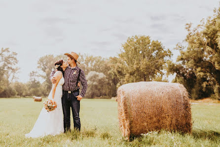 Wedding photographer Endre Birta (birtafoto). Photo of 18 February 2020