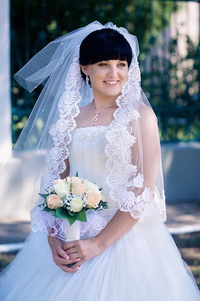 Fotografo di matrimoni Olesya Shapovalova (lesyashapovalova). Foto del 9 settembre 2015