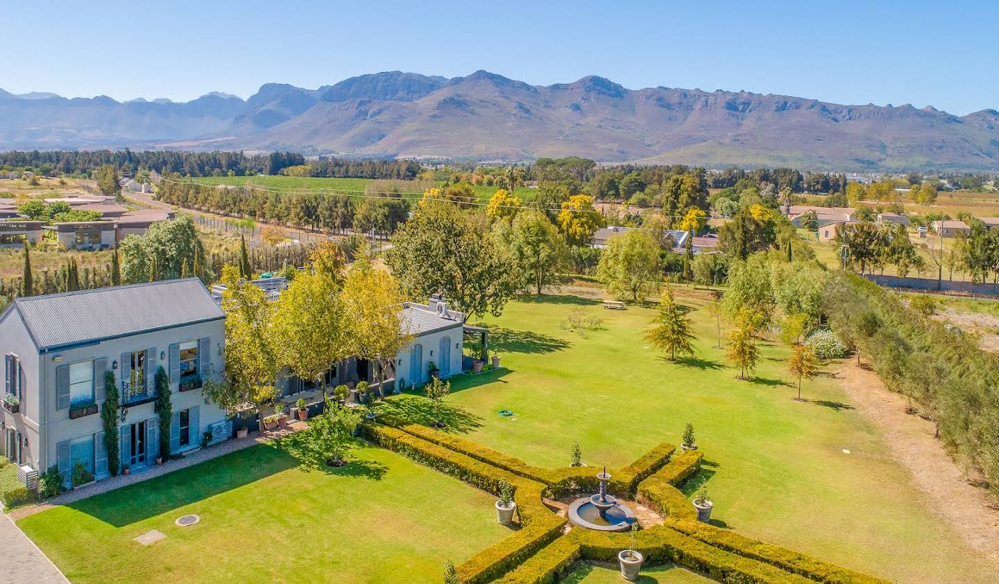 Farm house with garden and pool Paarl