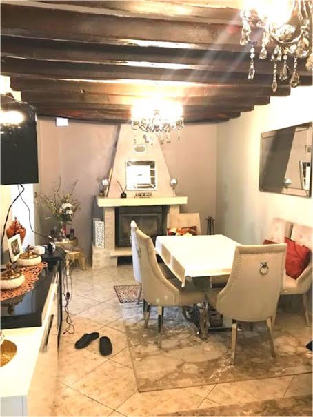 Vente maison 7 pièces 130 m² à Cravant (89460), 139 000 €