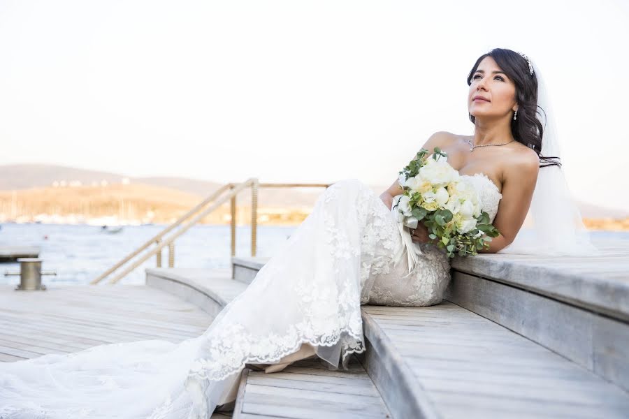 Fotógrafo de casamento Metin Otu (metotu). Foto de 2 de dezembro 2019