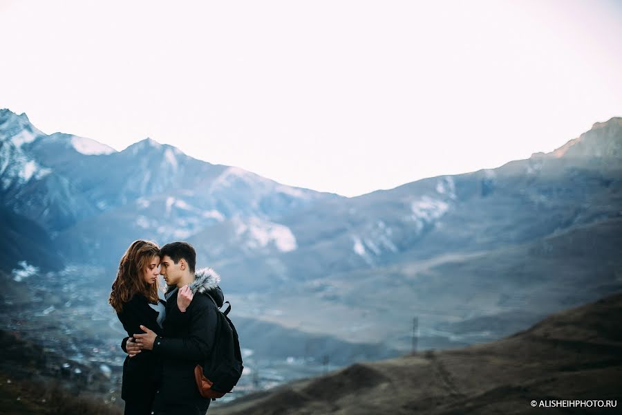 Photographe de mariage Alisheykh Shakhmedov (alisheihphoto). Photo du 21 janvier 2015