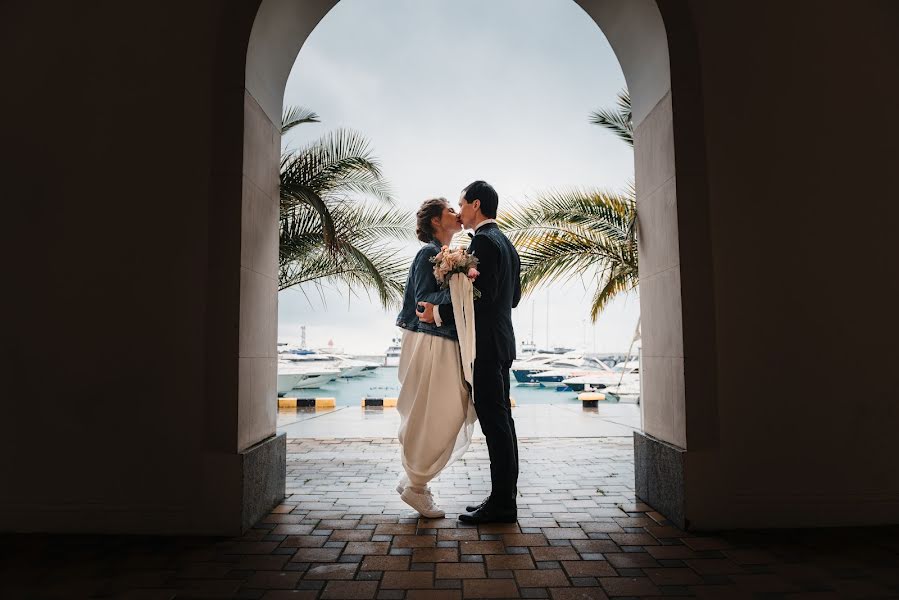 Fotógrafo de casamento Svetlana Oschepkova (oshphoto). Foto de 17 de abril 2018