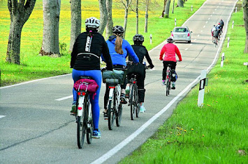 Fahrradpilgern.jpg