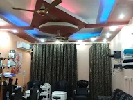 Glorieux Beauty Salon photo 3