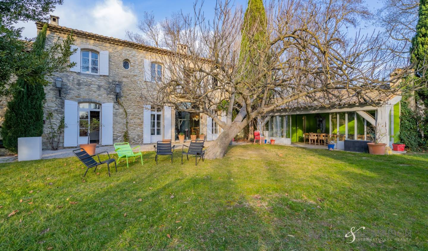 House with pool Villeneuve-les-avignon