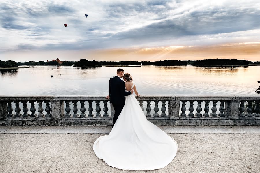 婚礼摄影师Martynas Ozolas（ozolas）。2019 1月3日的照片