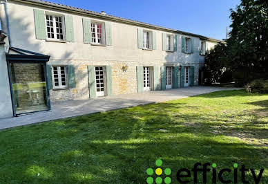 House with pool and terrace 6