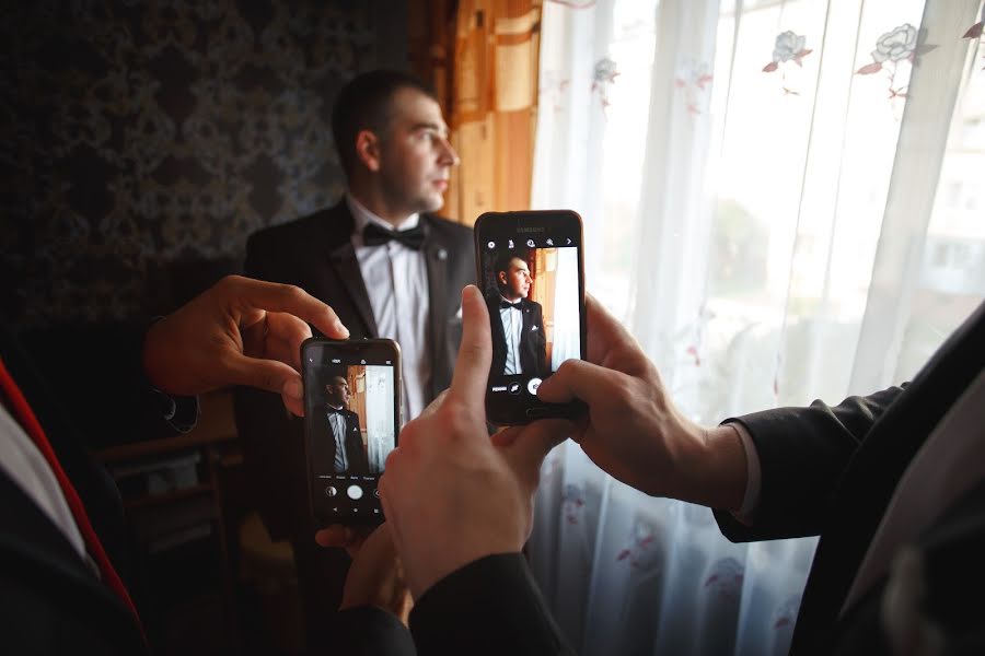 Wedding photographer Irina Mikhnova (irynamikhnova). Photo of 6 December 2019