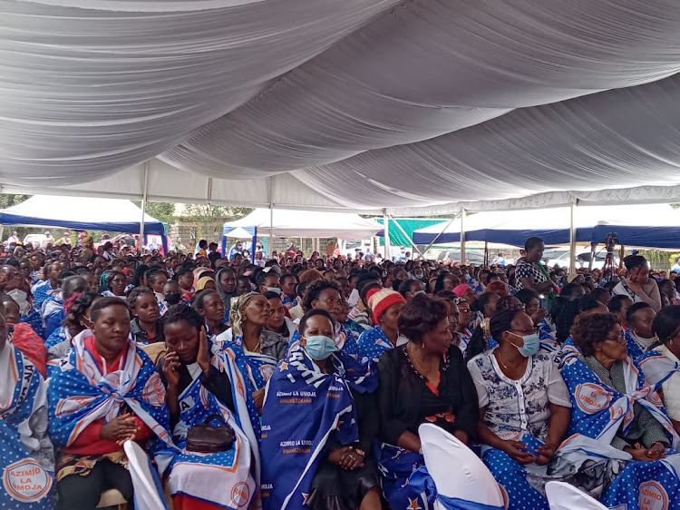 Women from different parts of Kirinyaga county who attended an women's meeting which was led by the Azimio La umoja presidential running mate Martha Karua