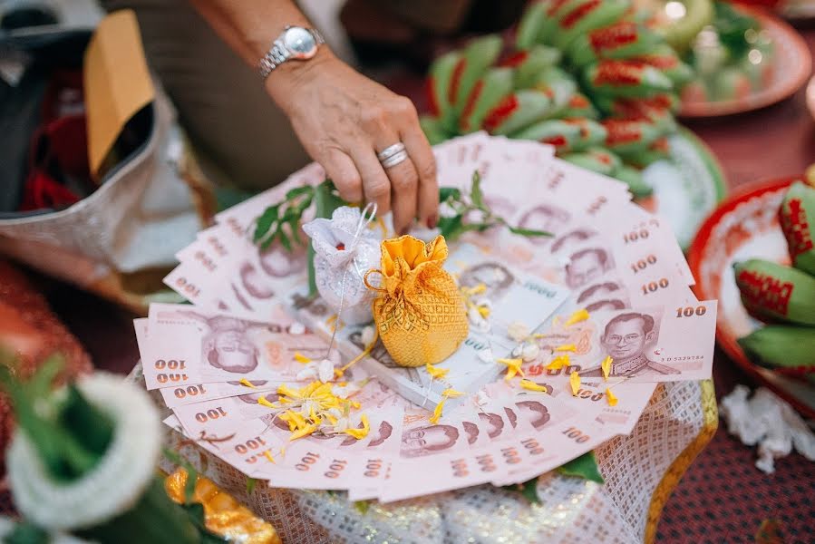 Fotógrafo de bodas Sutiporn Samart (suttiphan). Foto del 7 de septiembre 2020