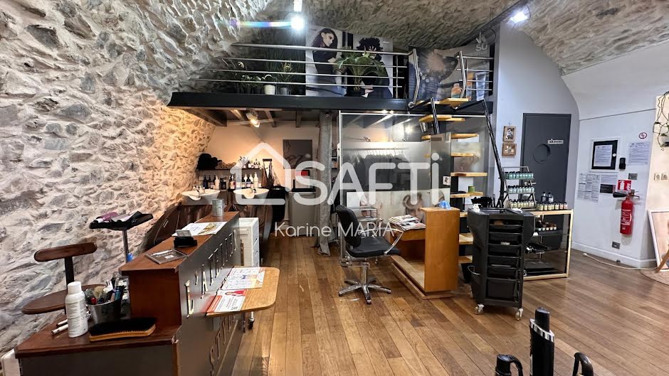 Vente locaux professionnels 1 pièce 55 m² à Roquefort-la-Bédoule (13830), 95 000 €