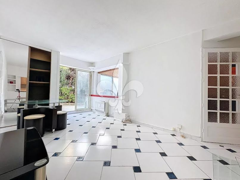 Vente appartement 2 pièces 42.02 m² à Cannes (06400), 250 000 €