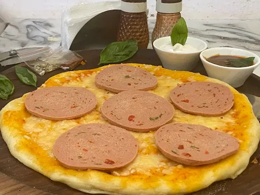 Chicken Salami Pizza