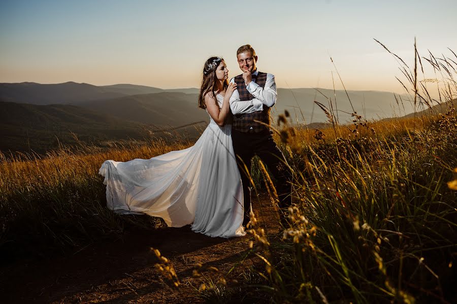 Wedding photographer Paweł Robak (pawelrobak). Photo of 16 August 2022