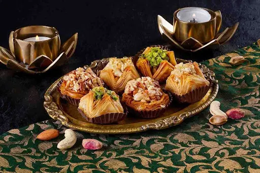 Royal Baklava (6 Pcs)