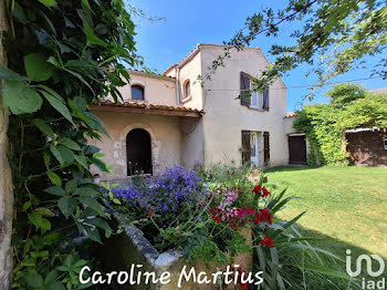 maison à Salles-sur-Mer (17)