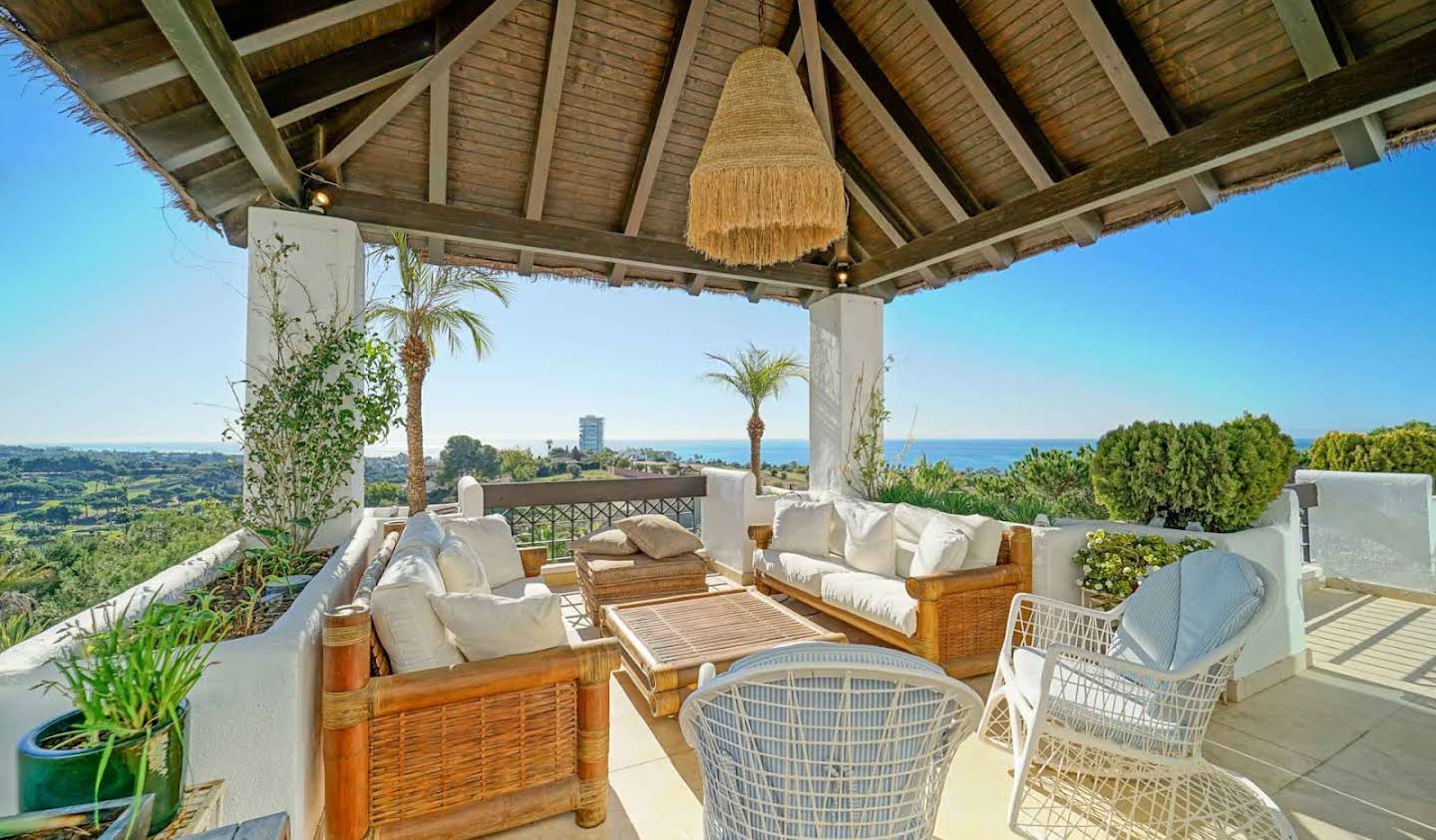 Apartment with terrace Marbella