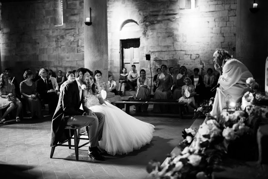 Fotografo di matrimoni Sara Lorenzoni (saralorenzoni). Foto del 25 agosto 2020