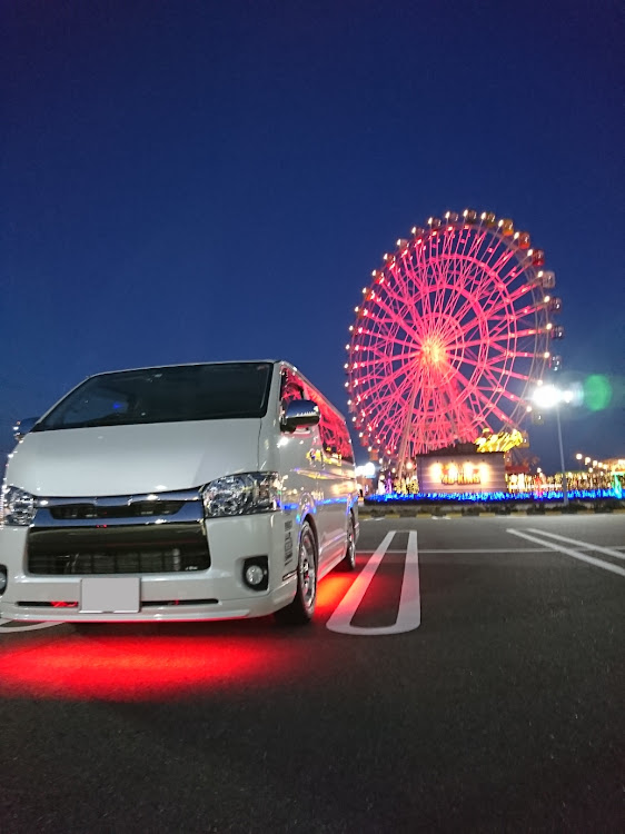 ハイエースバンの2018ベストショット・DIY・ハイエースバン・チームローガン関東に関するカスタム事例の投稿画像1枚目
