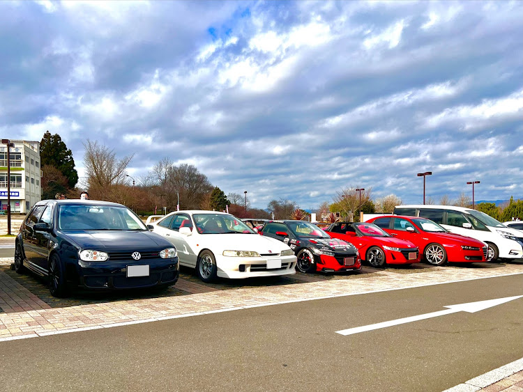 S660の日本平へドライブ🚗=3・富士山🗻コラボで📸パシャリ😎👍・富士山をバックに・ADVAN Racing S660ミニカー・朝のいっぷく☕️に関するカスタム事例の投稿画像6枚目