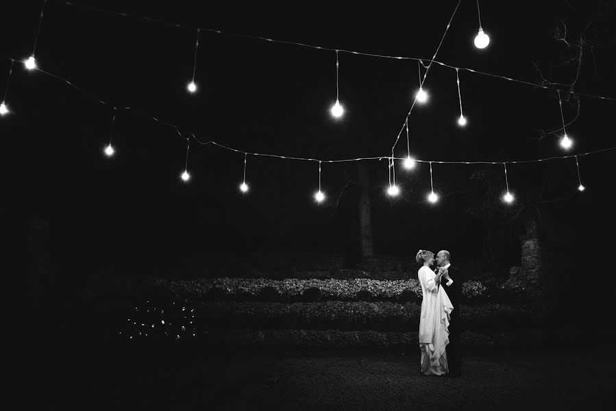 Fotógrafo de casamento Max Allegritti (maxallegritti). Foto de 14 de março 2017