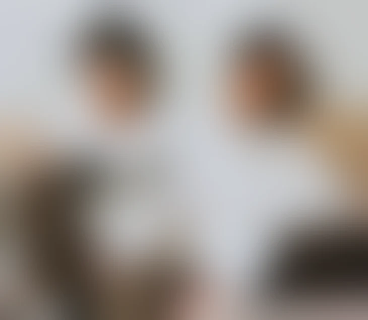 「写真の裏話🔞💛💜」のメインビジュアル