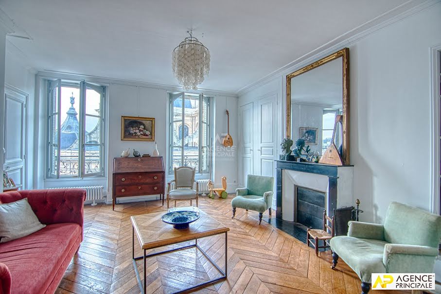 Vente appartement 5 pièces 125 m² à Versailles (78000), 1 090 000 €