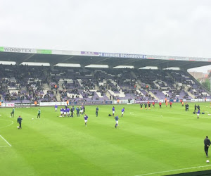 ? De derby leeft! Rivaliteit tussen Beerschot Wilrijk en Antwerp al bij de opkomst op het veld goed voelbaar