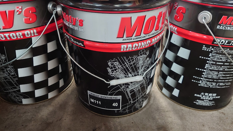 スプリンタートレノのハチロク・オイル交換・Moty's M111 5W-40・オーディオ交換・KENWOOD DDX5020Sに関するカスタム事例の投稿画像2枚目
