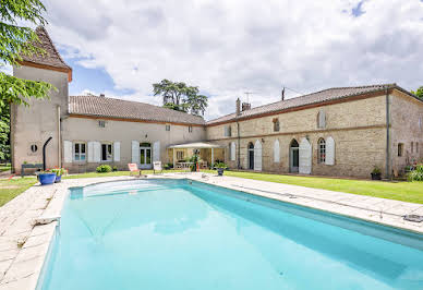 Property with pool 1