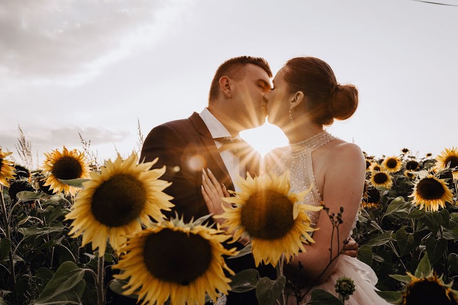 Fotógrafo de casamento Anna Mąkosa (annamakosafoto). Foto de 2 de setembro 2020