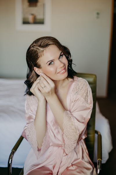 Fotógrafo de casamento Kseniya Troickaya (ktroitskayaphoto). Foto de 16 de agosto 2018