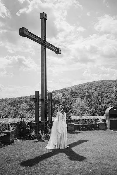 Wedding photographer Cristina Venedict (cristinavenedic). Photo of 3 April 2020