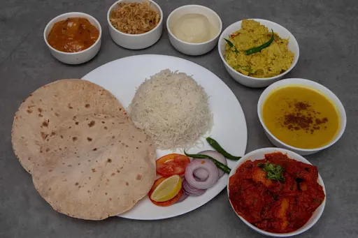 Jhibhe Jal Niramish Thali (Veg)