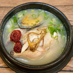 산삼전복삼계탕 (Wild Ginseng and Abalone Chicken Soup)