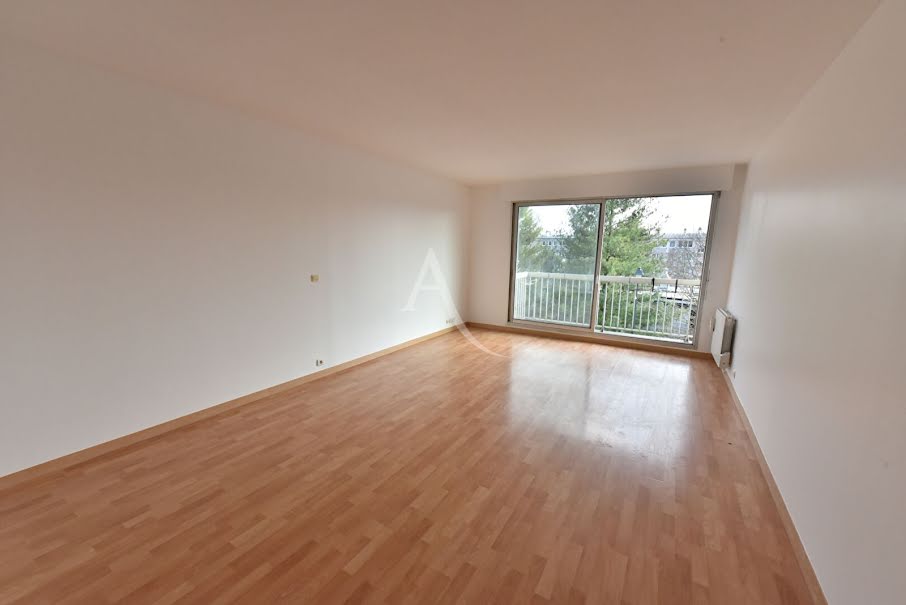 Location  appartement 4 pièces 91.48 m² à Fontenay-aux-Roses (92260), 1 854 €