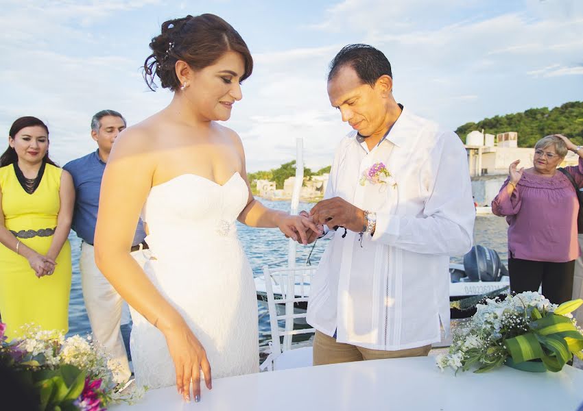 Fotógrafo de bodas Lily Flores (lilyfloresphoto). Foto del 22 de enero 2019