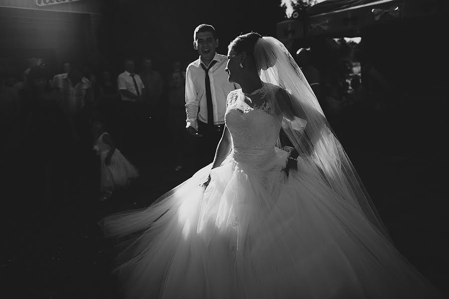 Fotografo di matrimoni Aleksandr Kochegura (kodzegura). Foto del 31 gennaio 2016