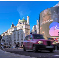 Pink Taxi! di 