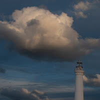 Il faro e la nuvola di 