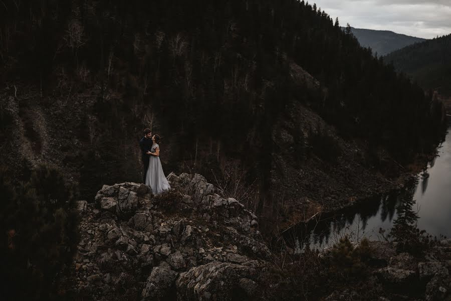 Fotógrafo de casamento Elchin Musaev (elkamusaev). Foto de 16 de outubro 2018