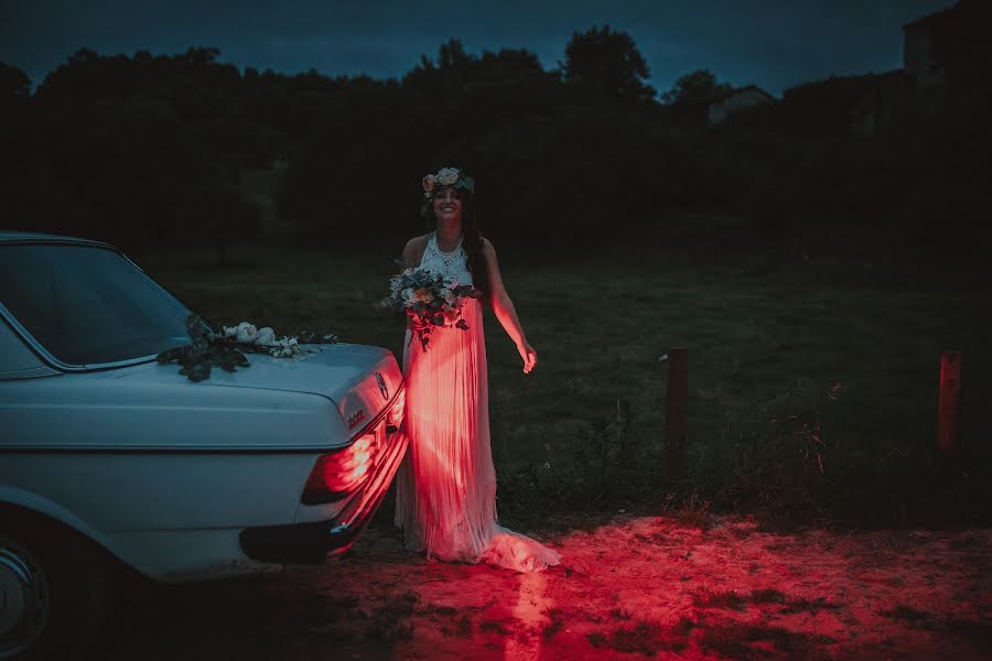 Fotografo di matrimoni Helechos Azules (helechosazules). Foto del 11 luglio 2019