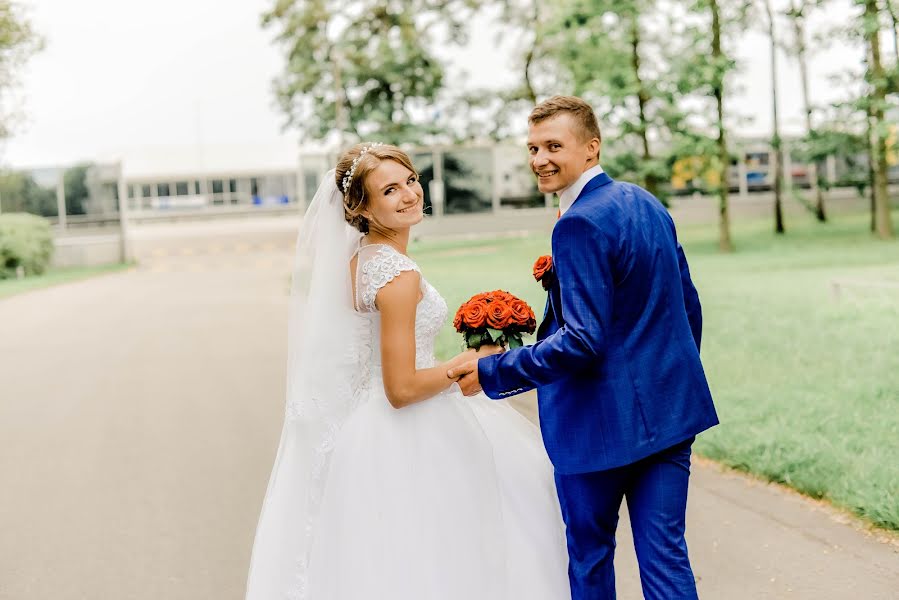 Photographe de mariage Viktoriya Scheka (viktoriiashcheka). Photo du 18 septembre 2017