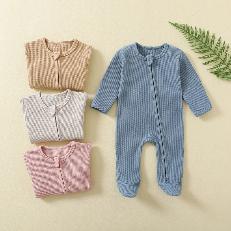 Barboteuse Bébé Manches Longues avec Fermeture Éclair Combinaison Enfant Confortable Facile à Enfiler et à Retirer Idéale pour Nouveau-nés et Tout-Petits Chaude et Pratique